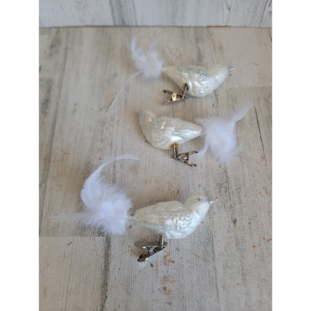 White rustic set bird feather Xmas vintage ornament clip on set unique home